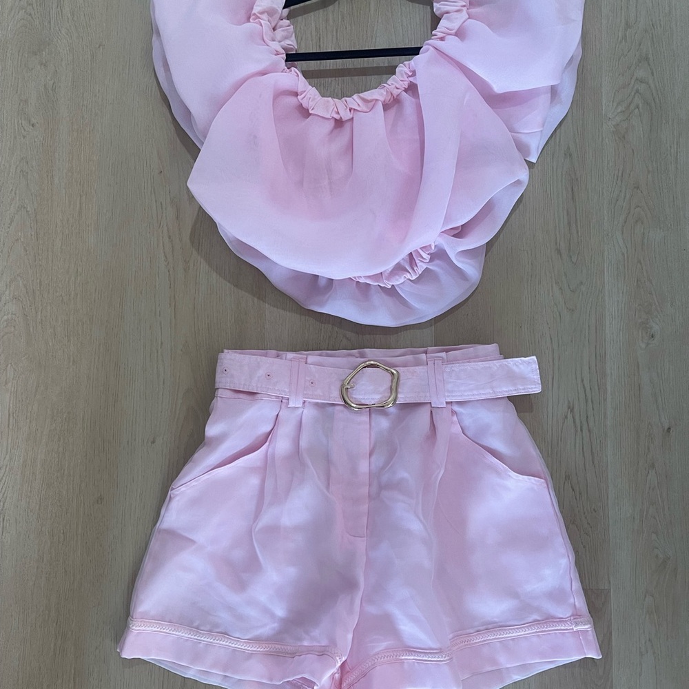 Beulah Light Pink High Waist Women's Shorts with Crop Bubble Top